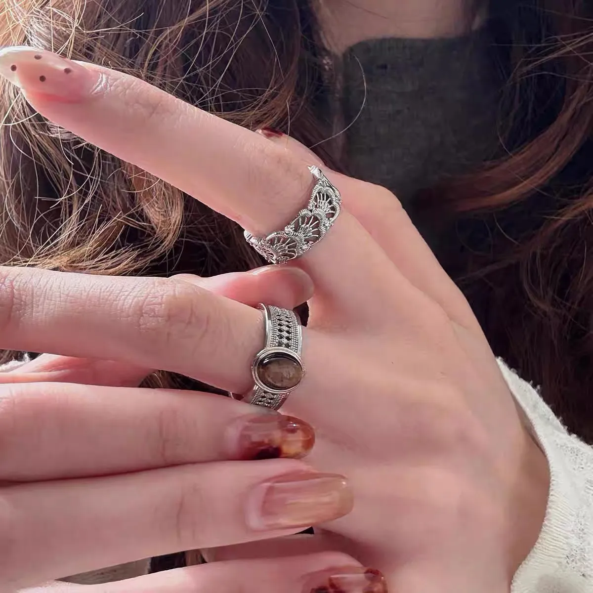 1pair Vintage Hollow Floral Tiger Eye Stone Open Stackable Rings, Elegant French Retro Style, For Women Daily Tea Party Wear & Girlfriend Holiday Gifts